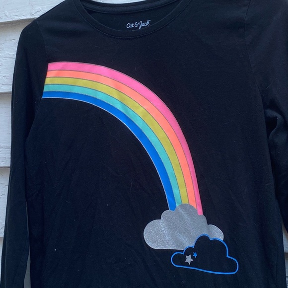 🏷️ Cat & Jack Black Long Sleeve Tee with Sparkly Rainbow Graphic 🌈🦄🌦️ - Picture 2 of 9